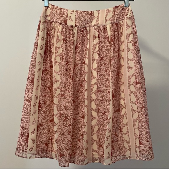 Ann Taylor Peachy Pink Paisley Skirt - Picture 5 of 9